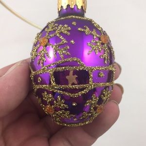 Vintage GKI/Bethlehem Glass Egg shaped embellished Christmas Ornament